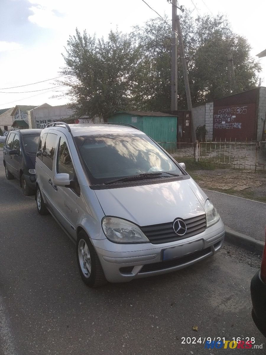 2003' Mercedes-Benz Vaneo photo #1