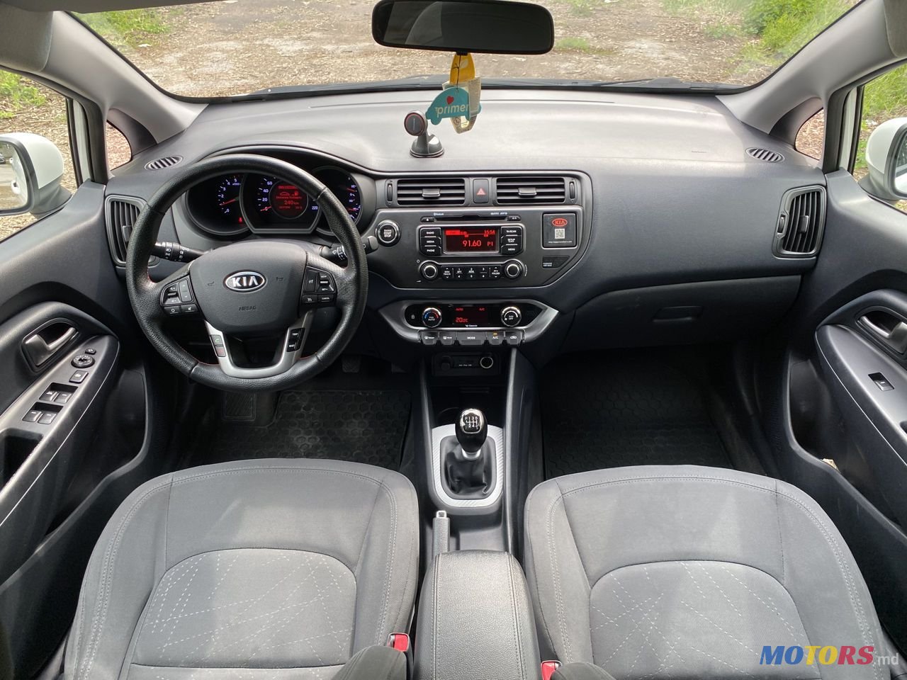 2011' Kia Rio photo #5