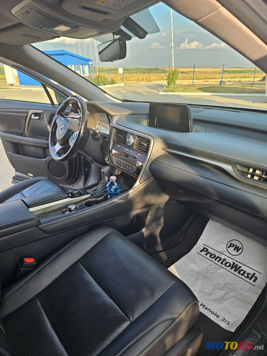 2016' Lexus Rx Series photo #4