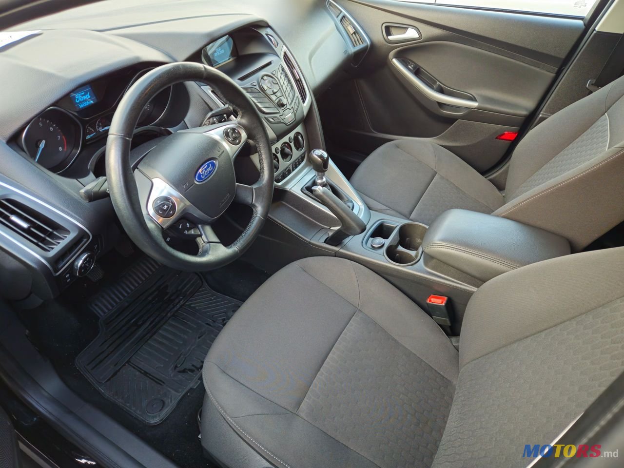 2014' Ford Focus photo #6