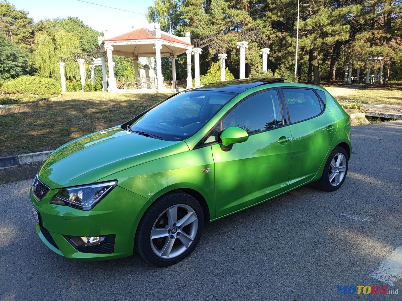 2014' SEAT Ibiza photo #3