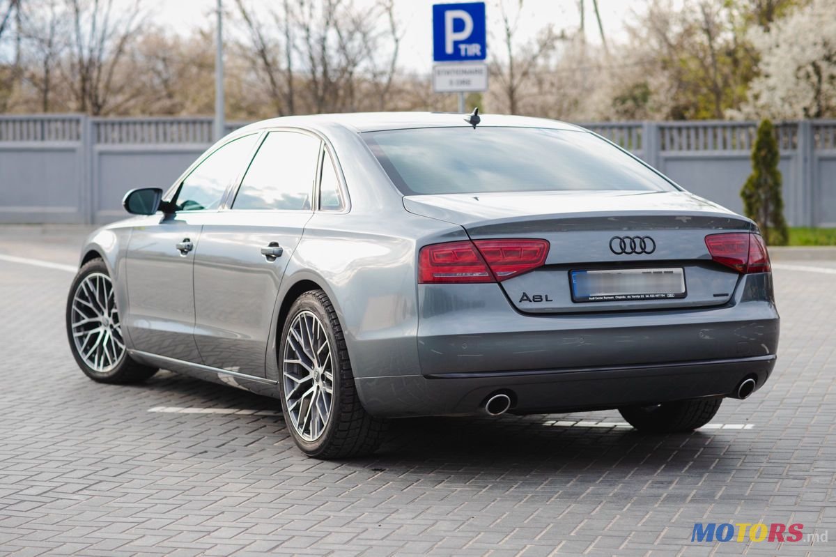 2014' Audi A8 photo #4