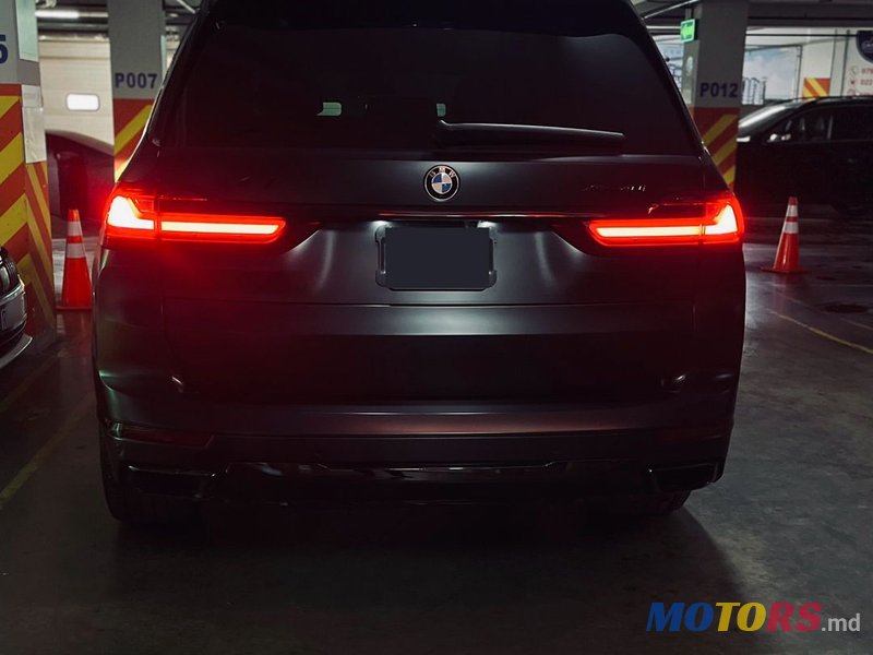 2019' BMW X7 photo #3