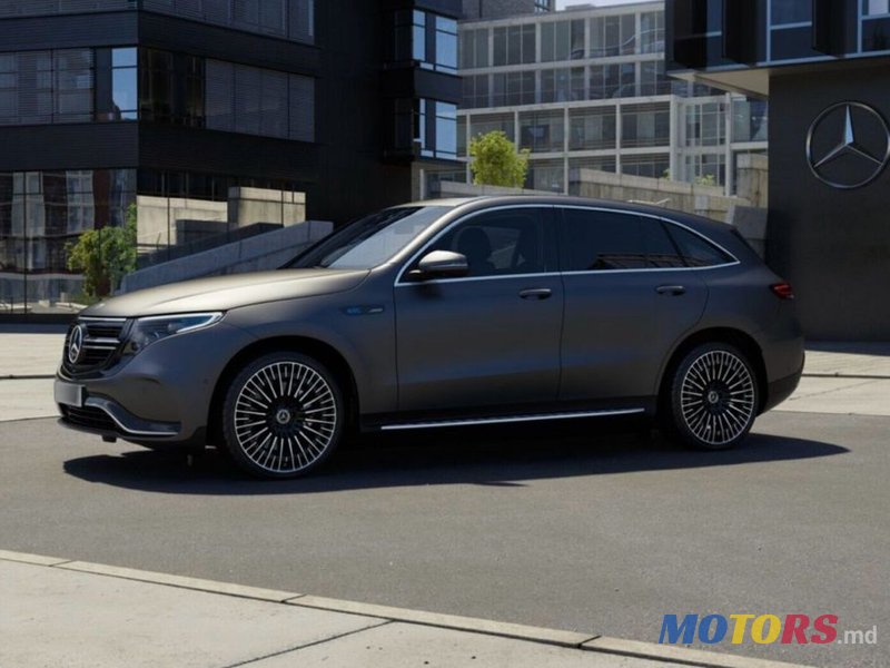 2021' Mercedes-Benz EQC photo #3