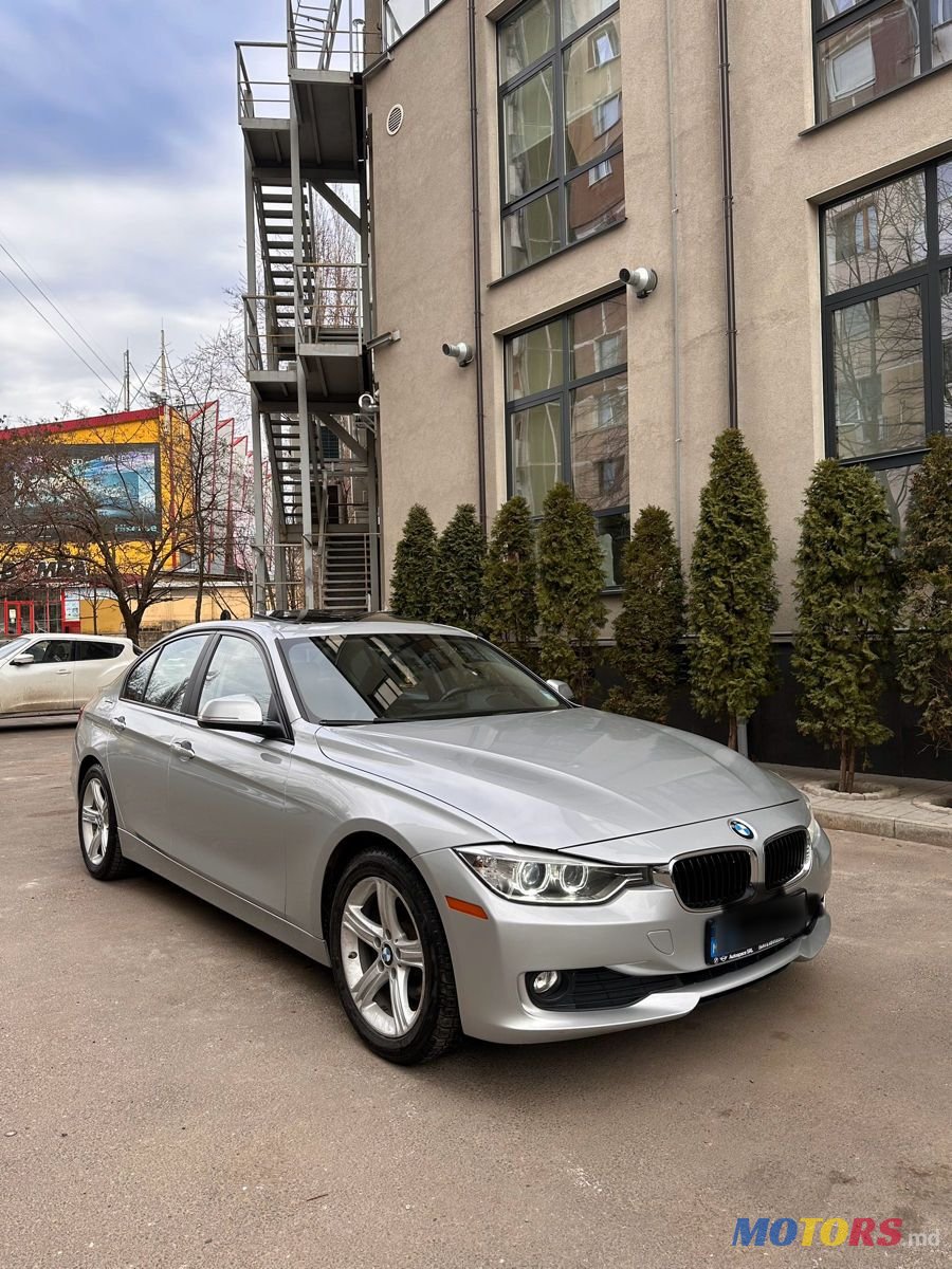 2015' BMW 3 Series photo #2