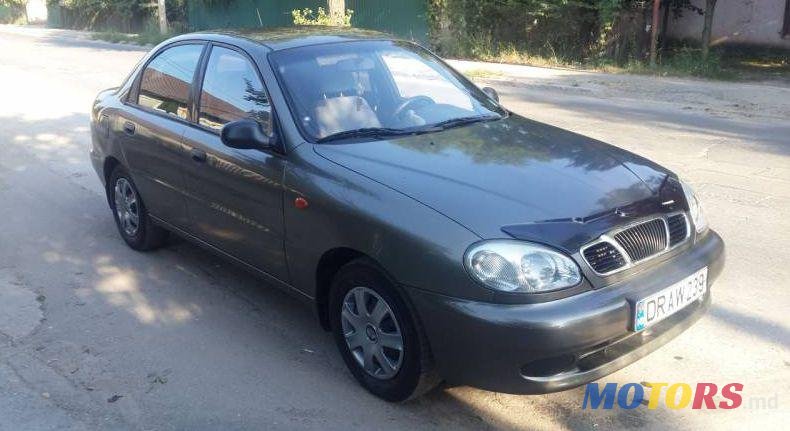 2000' Daewoo Lanos photo #1