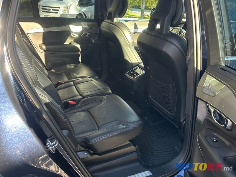 2017' Volvo XC90 photo #4