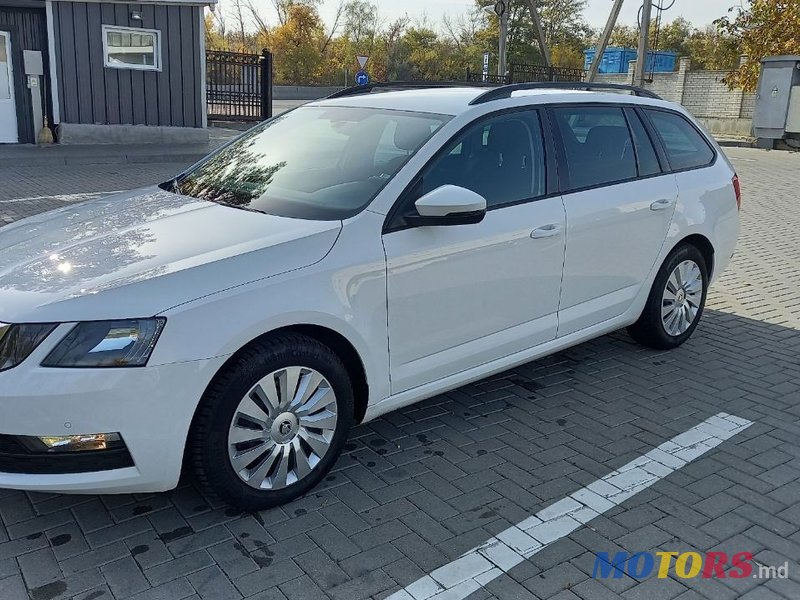 2019' Skoda Octavia photo #3