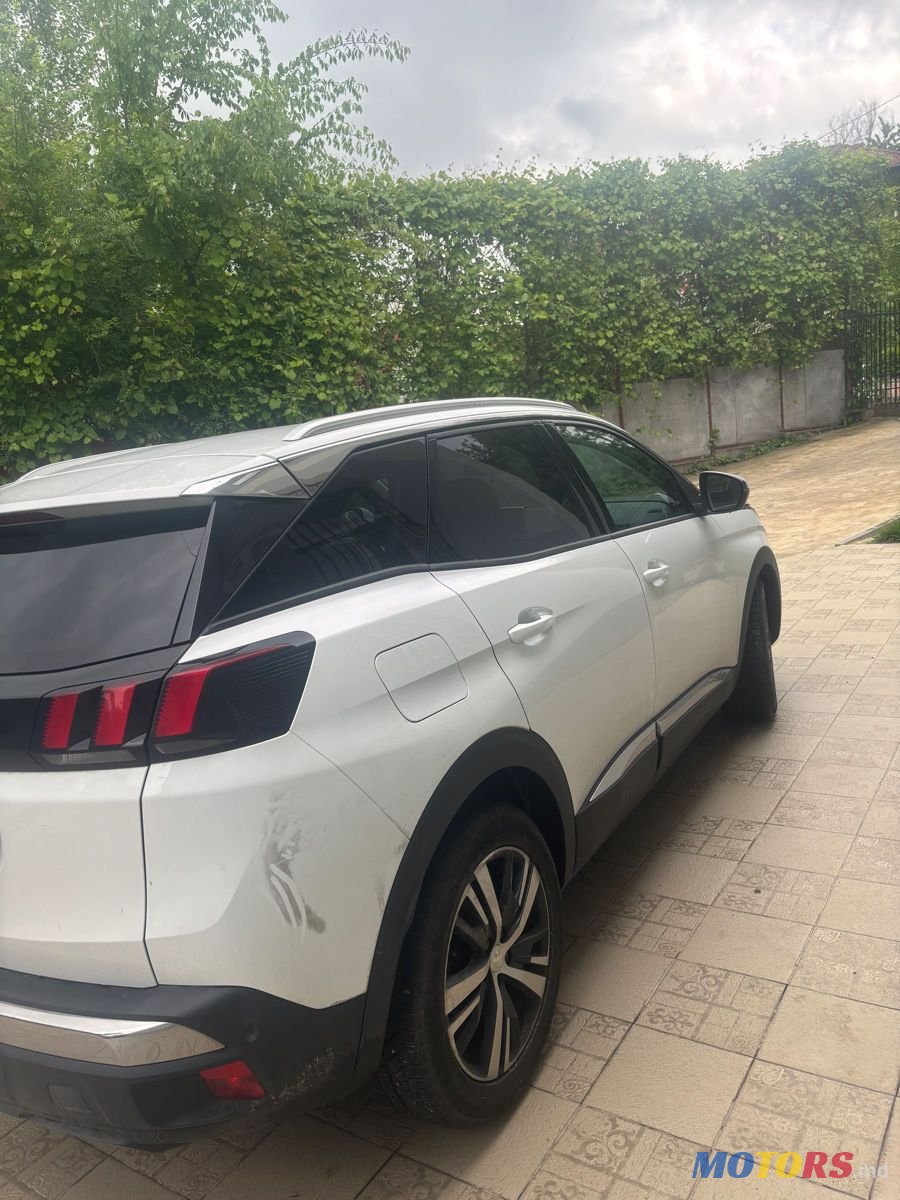 2019' Peugeot 3008 photo #1