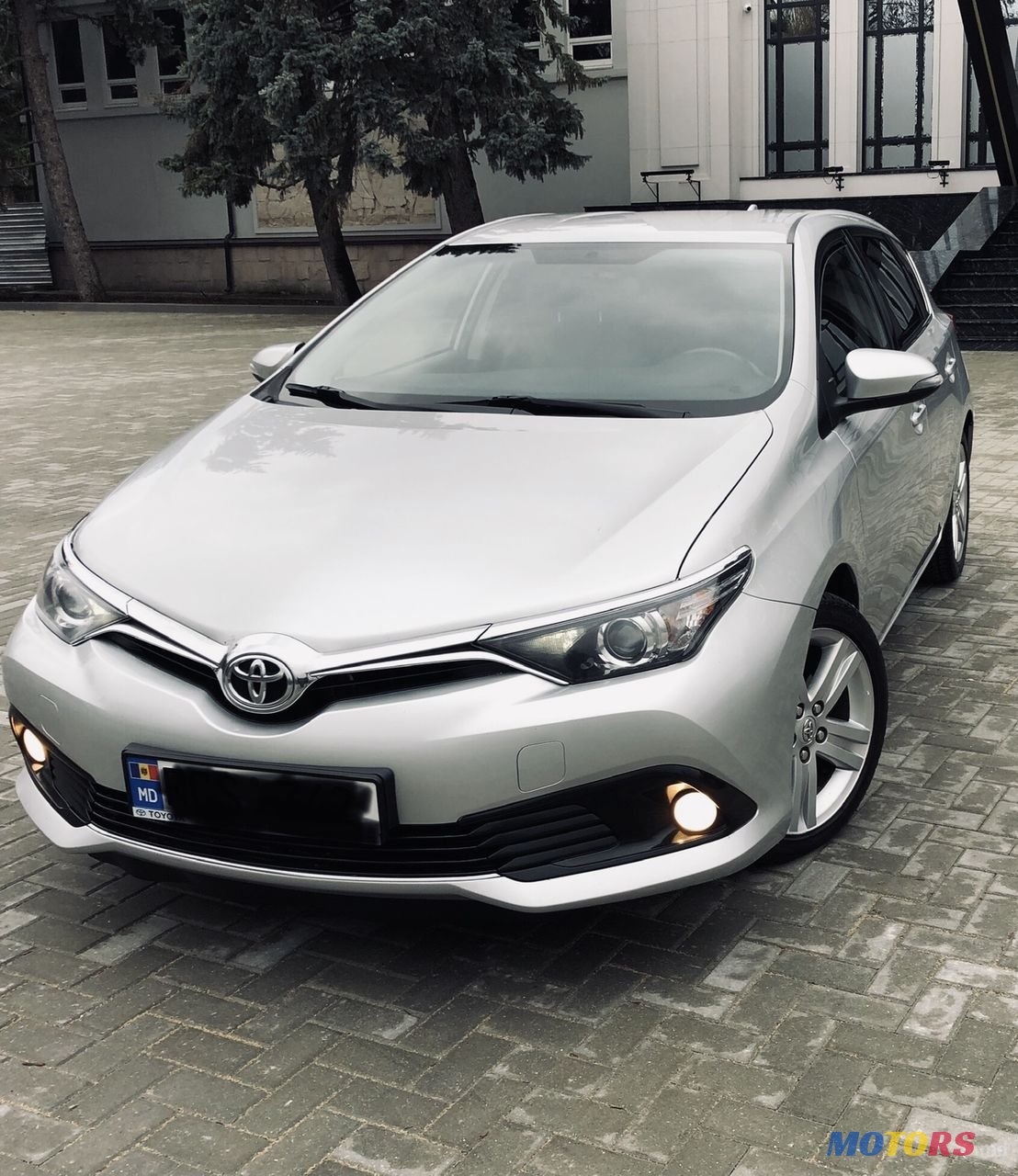 2016' Toyota Auris photo #3