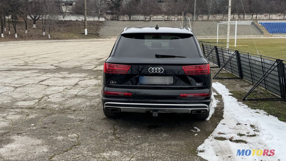 2018' Audi Q7 photo #1