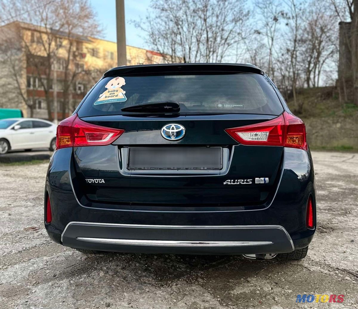 2014' Toyota Auris photo #3