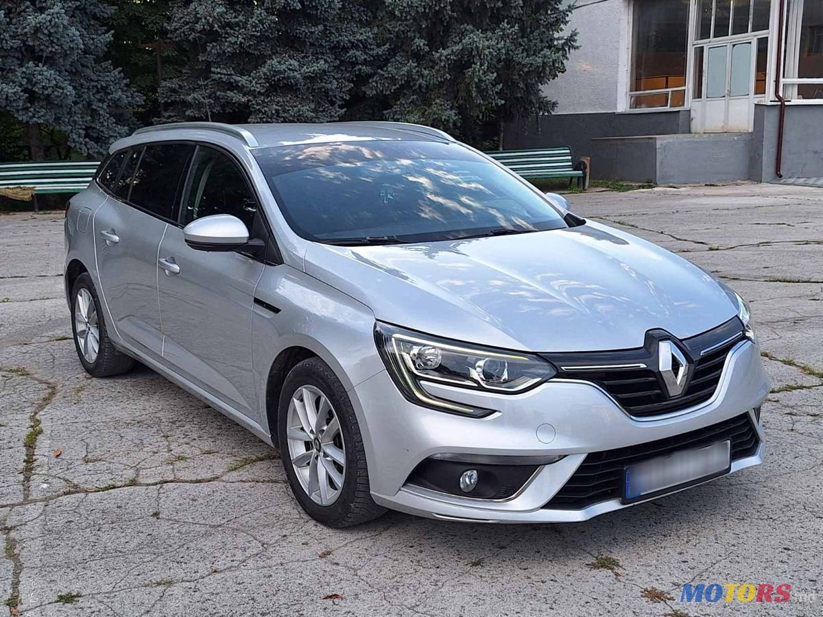 2019' Renault Megane photo #1