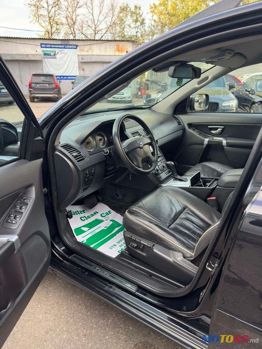 2011' Volvo XC90 photo #4