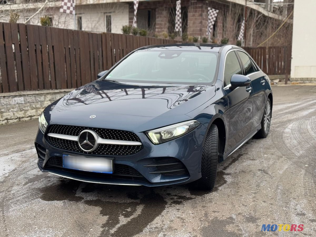 2020' Mercedes-Benz A-Class photo #6