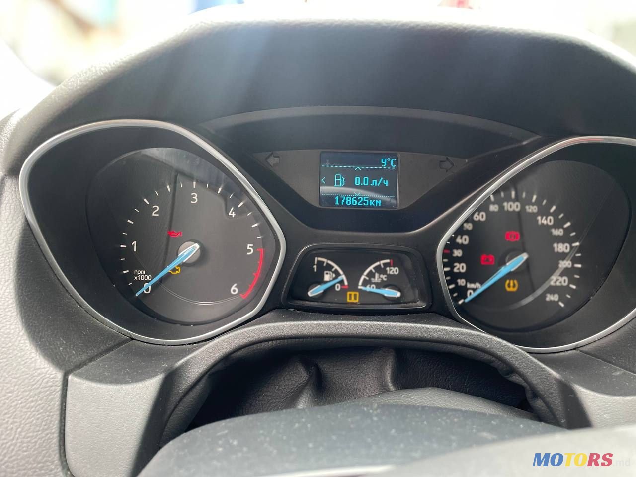 2018' Ford Focus photo #5