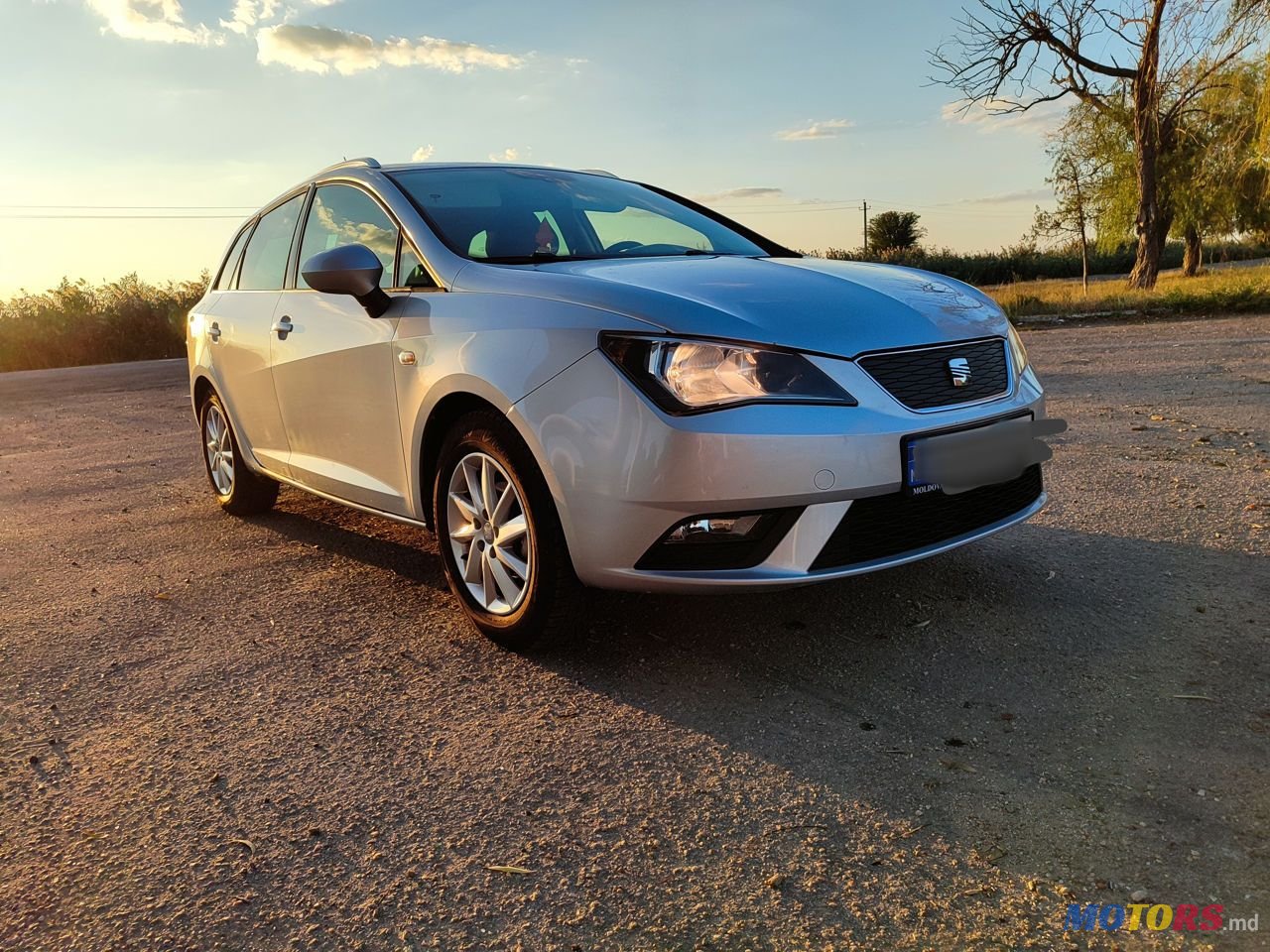 2012' SEAT Ibiza photo #1