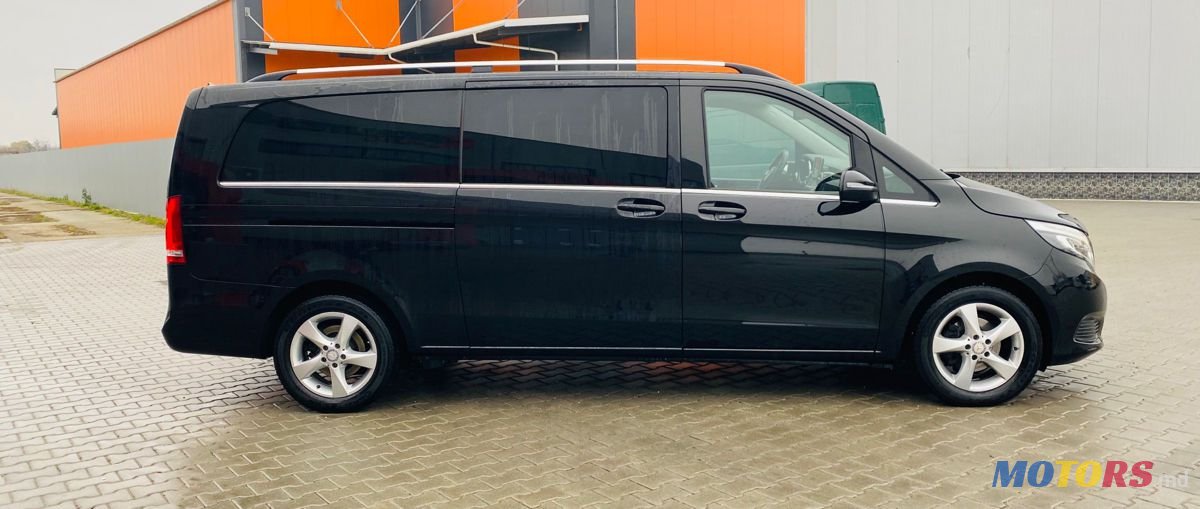 2019' Mercedes-Benz V Класс photo #3