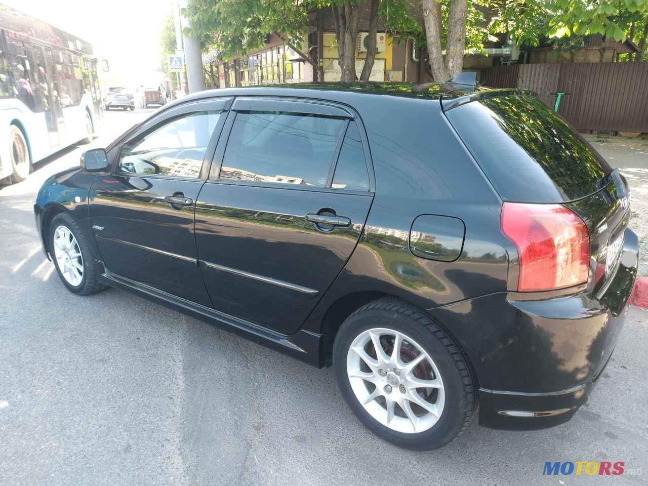 2006' Toyota Corolla photo #1