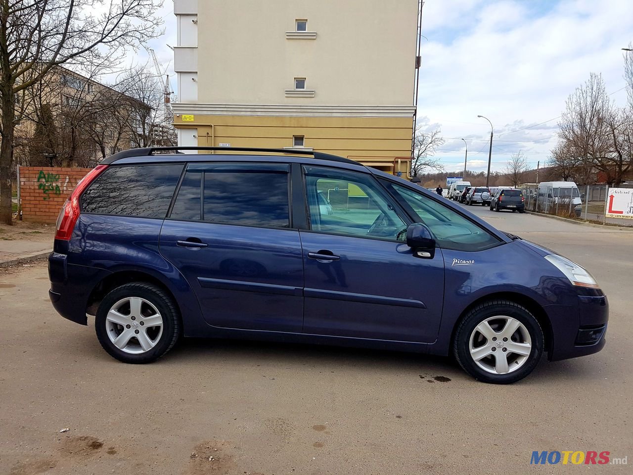 2009' Citroen C4 Picasso photo #4