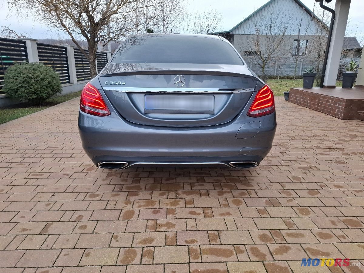 2017' Mercedes-Benz C-Class photo #4