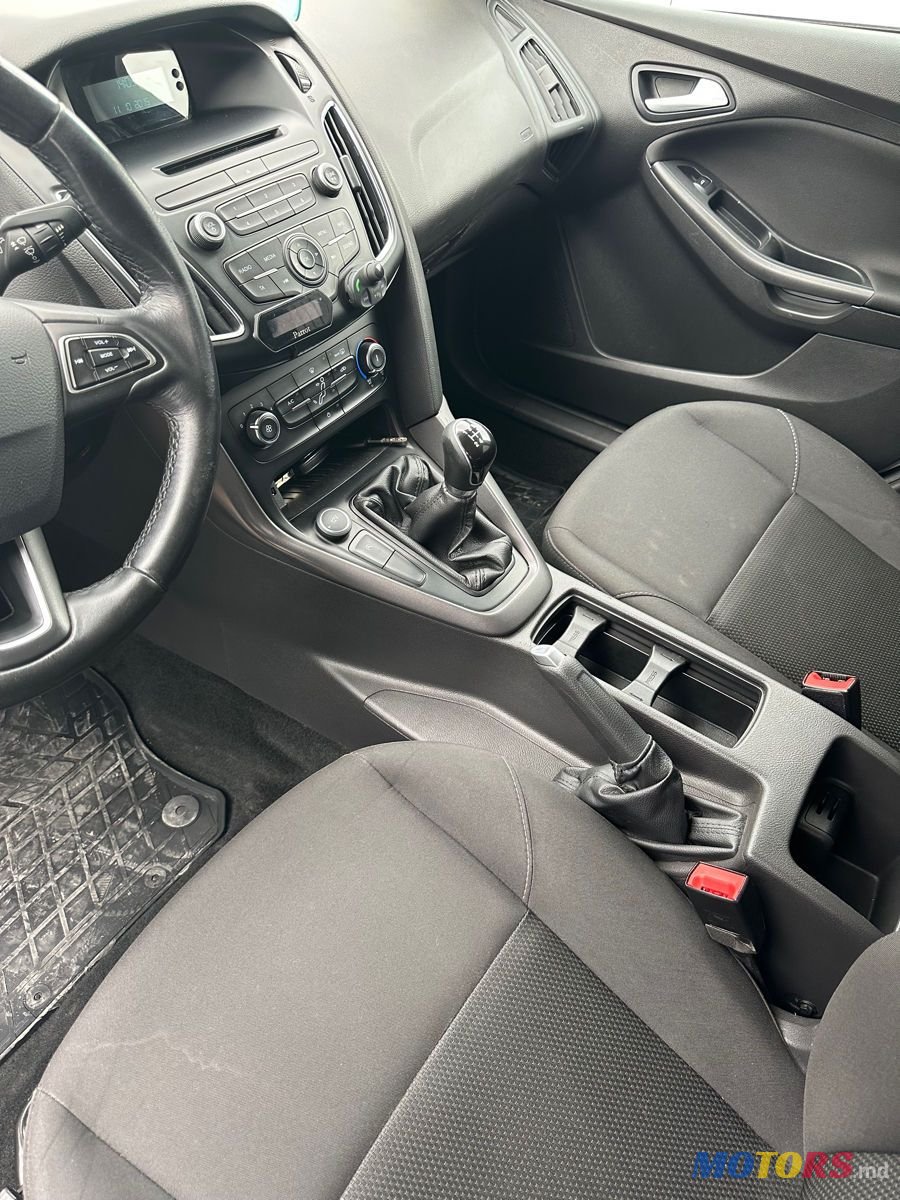 2015' Ford Focus photo #4