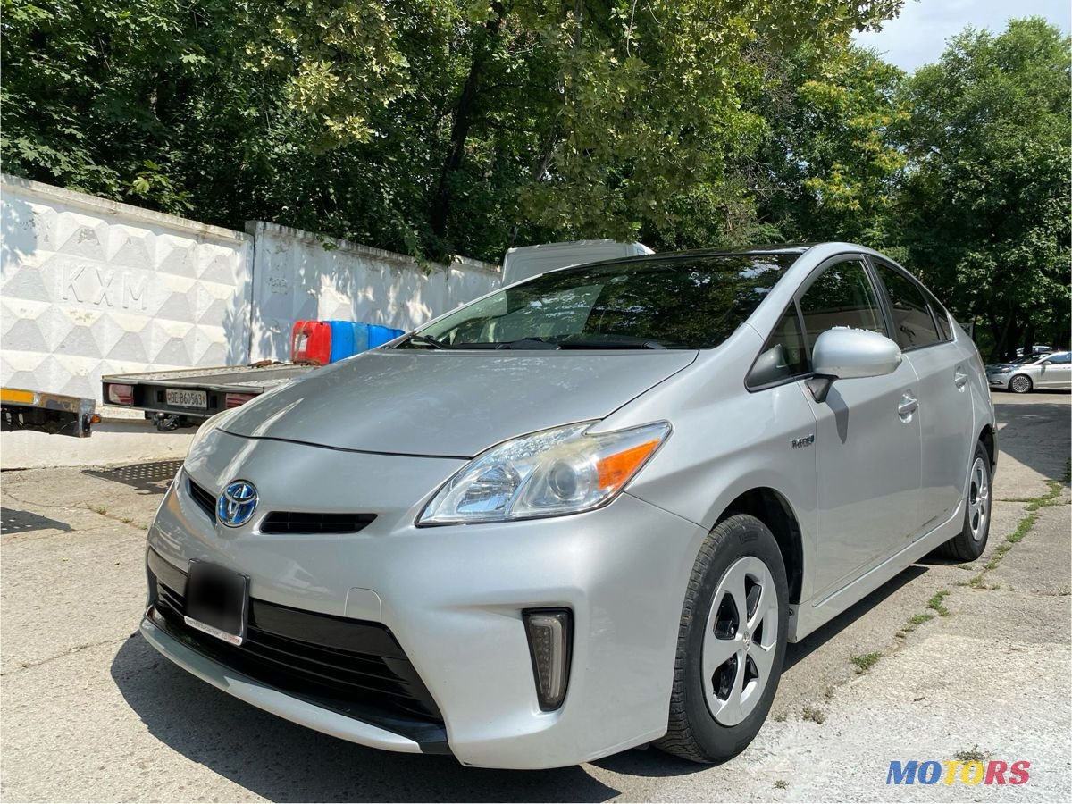 2015' Toyota Prius photo #3