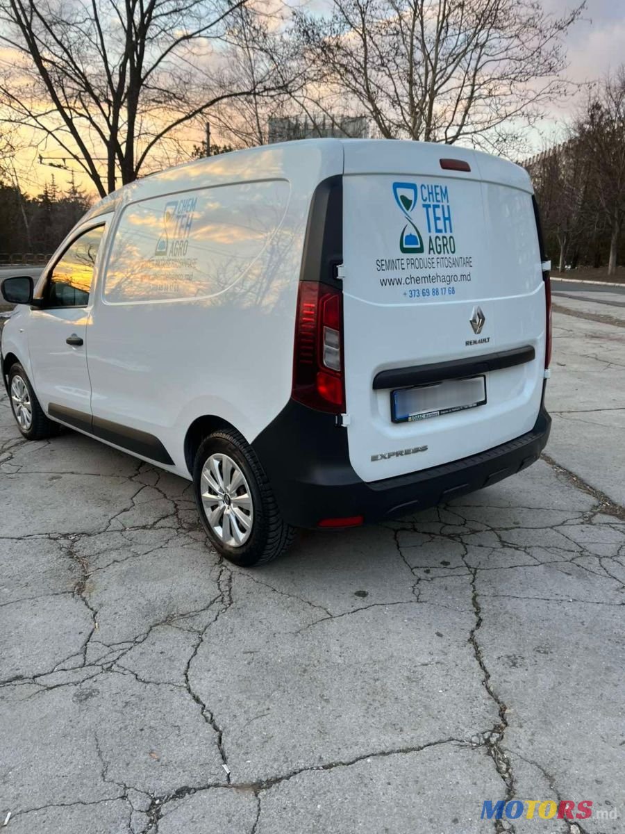 2021' Renault Express photo #5