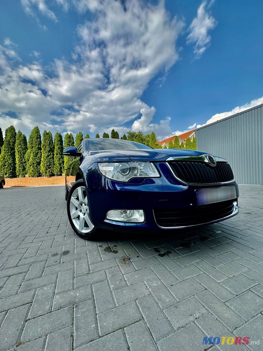 2009' Skoda Superb photo #2