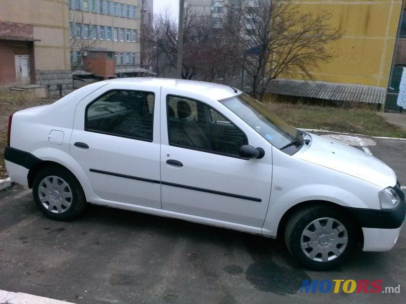 2007' Dacia Logan photo #1