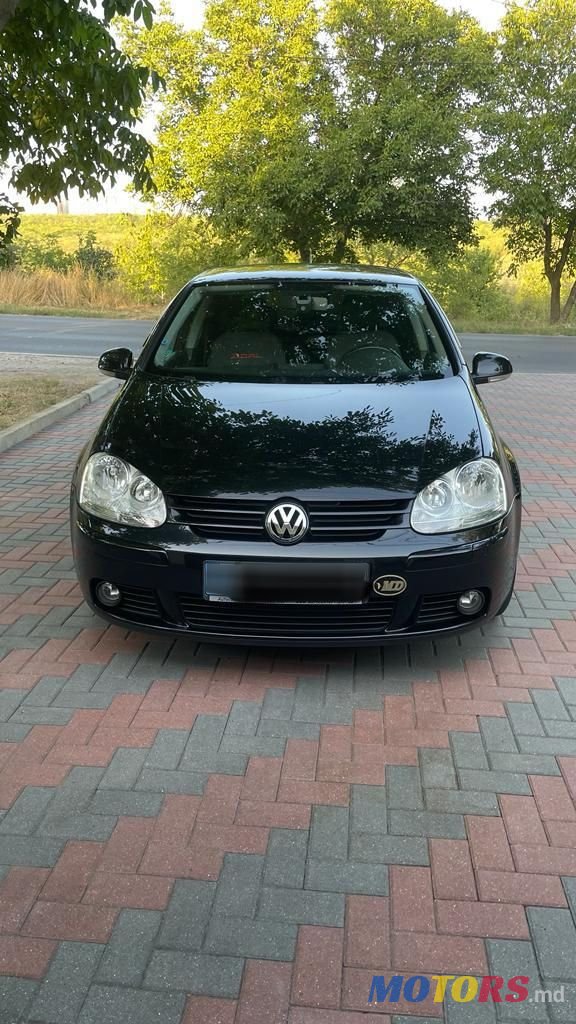 2006' Volkswagen Golf photo #1