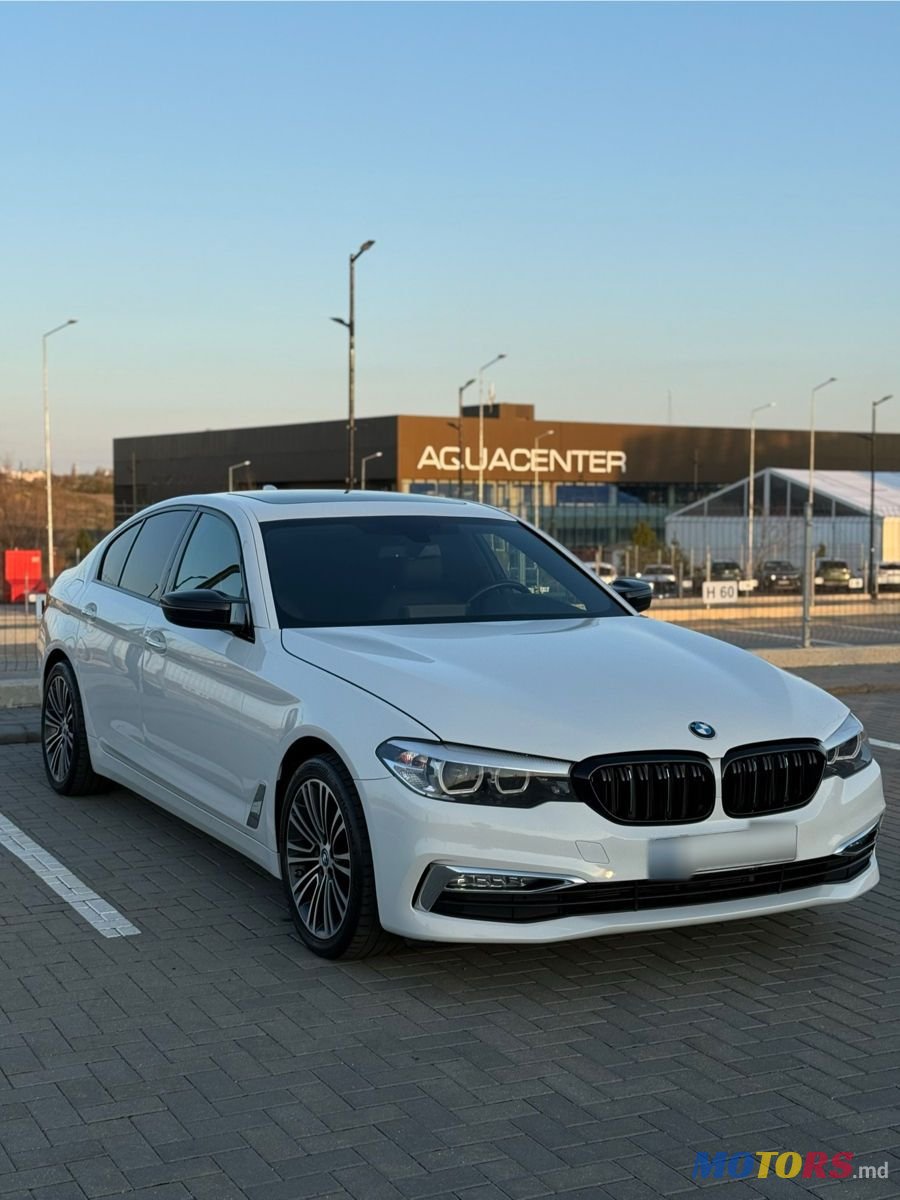 2018' BMW 5 Series photo #6