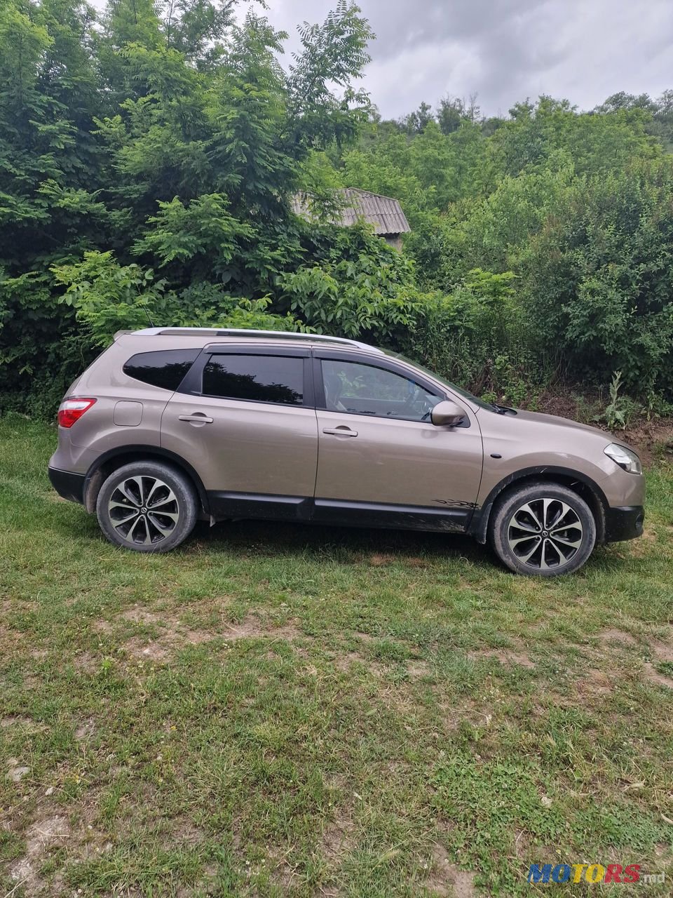 2011' Nissan Qashqai+2 photo #4