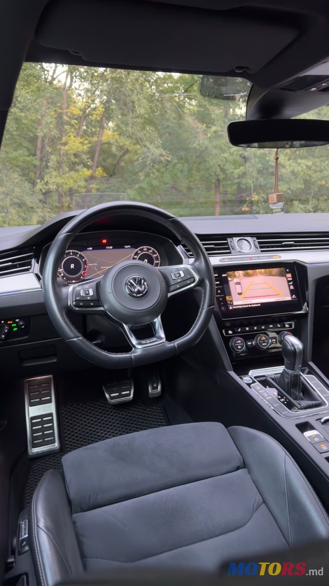 2019' Volkswagen Arteon photo #5