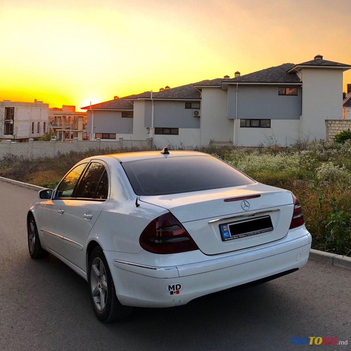 2006' Mercedes-Benz E Класс photo #2