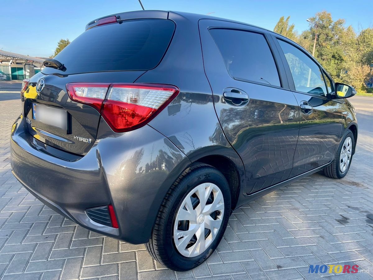 2018' Toyota Yaris photo #3