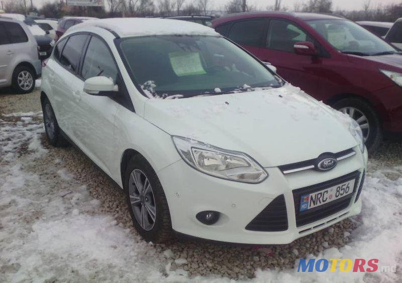 2014' Ford Focus photo #2