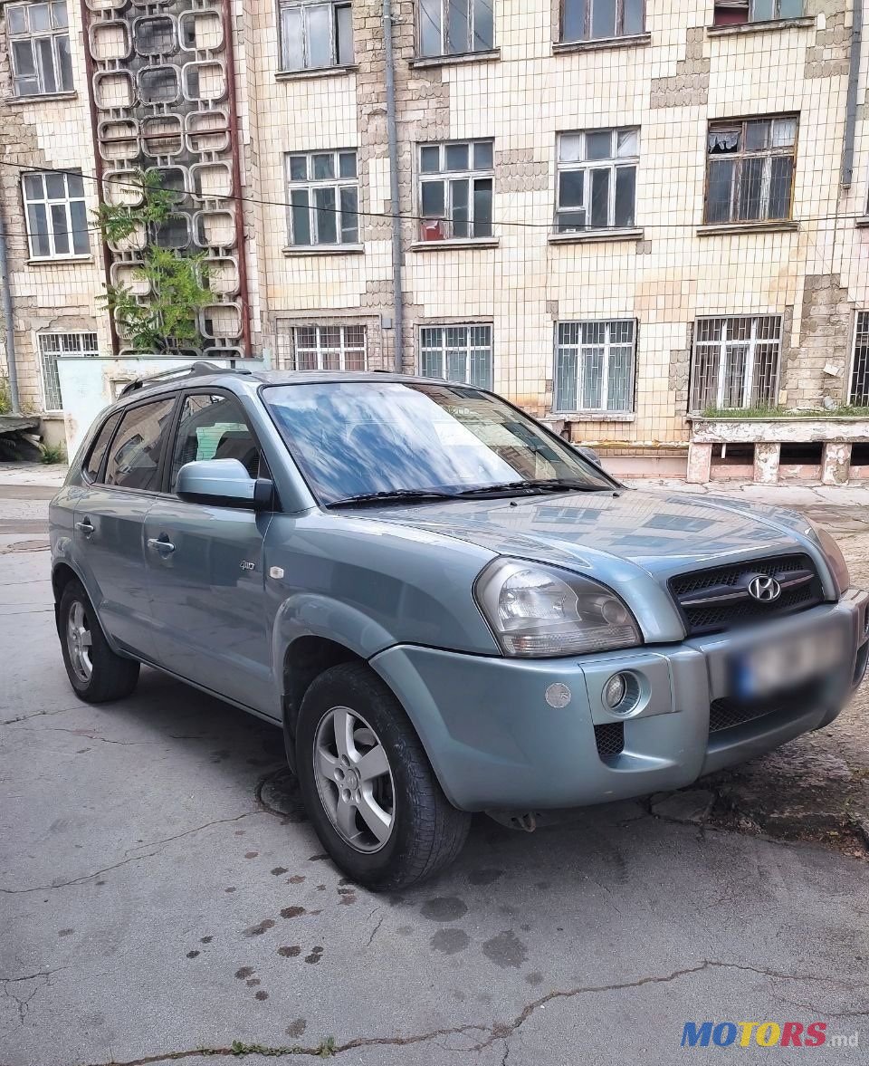 2005' Hyundai Tucson photo #4