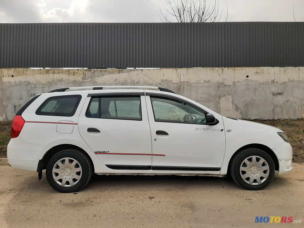 2014' Dacia Logan Mcv photo #3