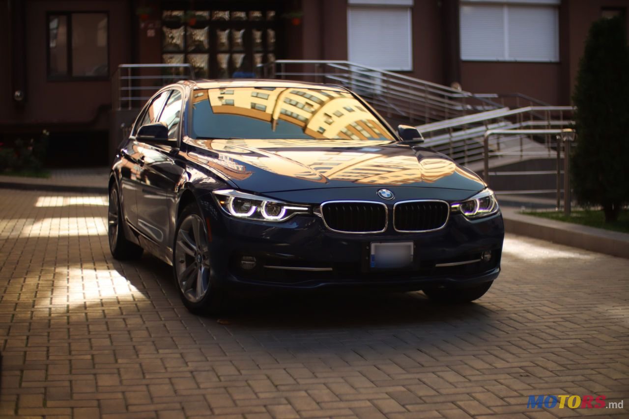 2017' BMW 3 Series photo #6