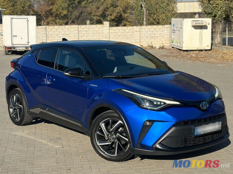 2020' Toyota C-HR photo #1