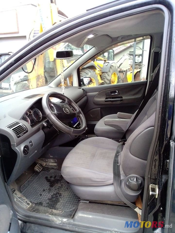 2003' SEAT Alhambra photo #2