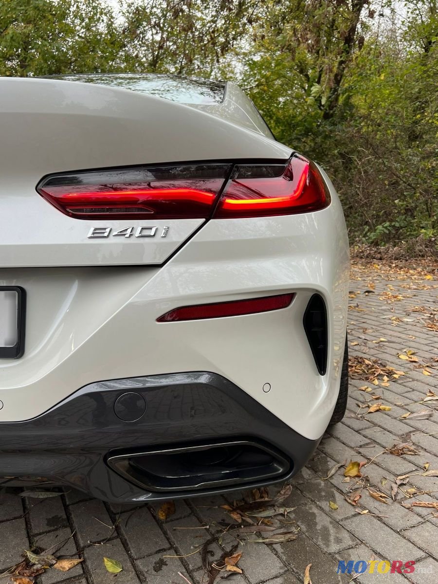 2019' BMW 8 Series photo #4