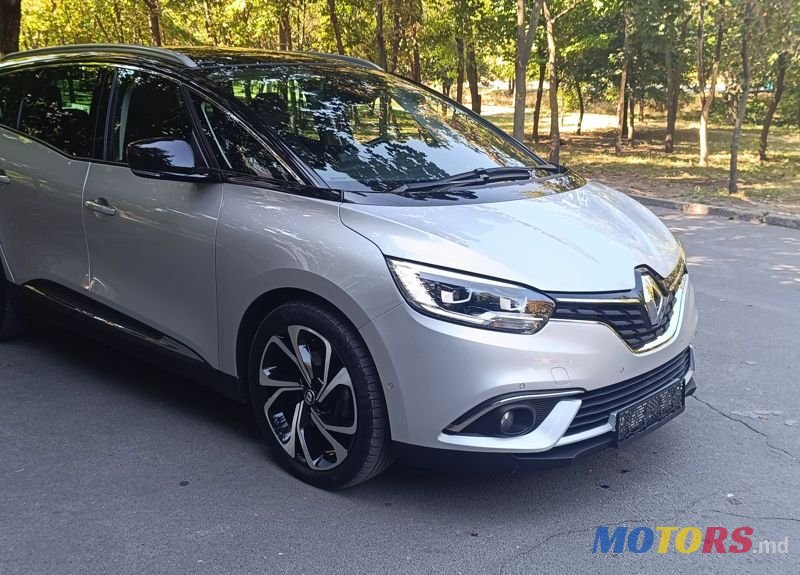 2018' Renault Grand Scenic photo #1