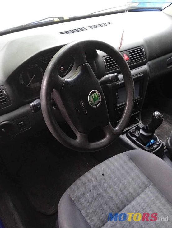 2004' Skoda Octavia photo #4