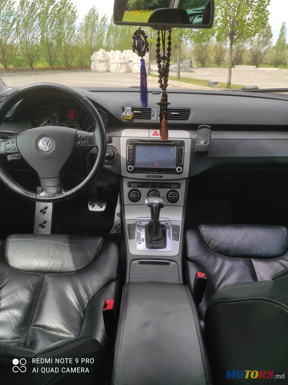 2006' Volkswagen Passat photo #5