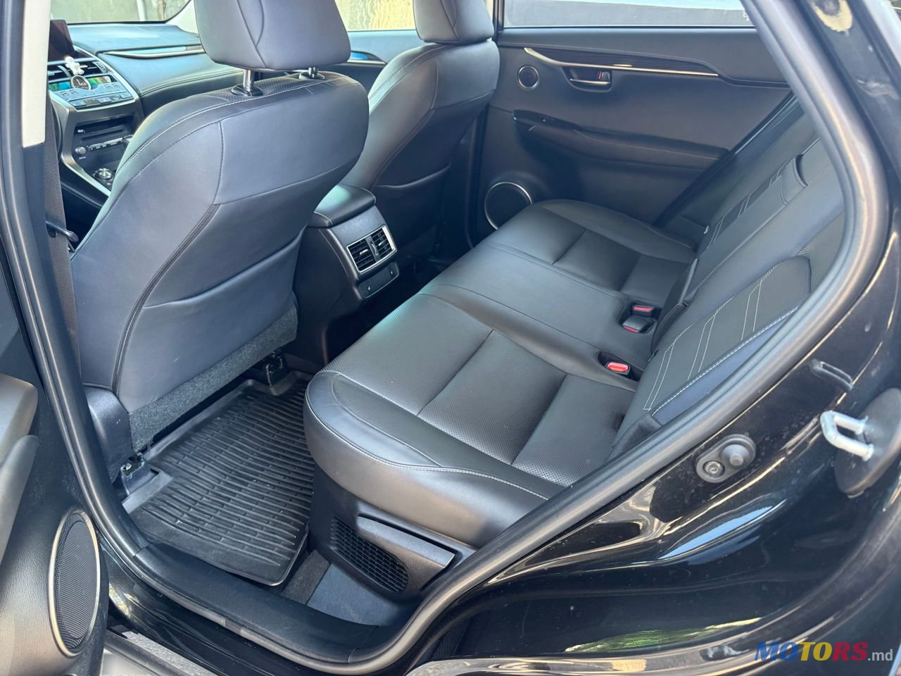 2018' Lexus Nx Series photo #6