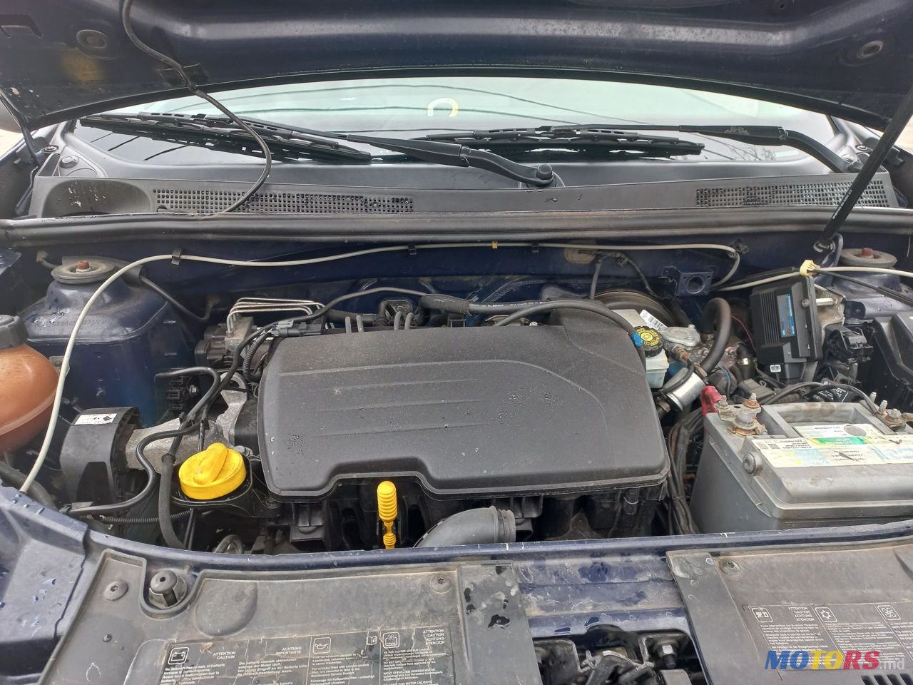 2014' Dacia Sandero photo #3