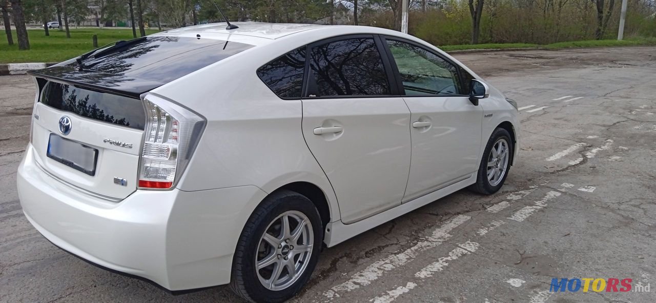 2009' Toyota Prius photo #5