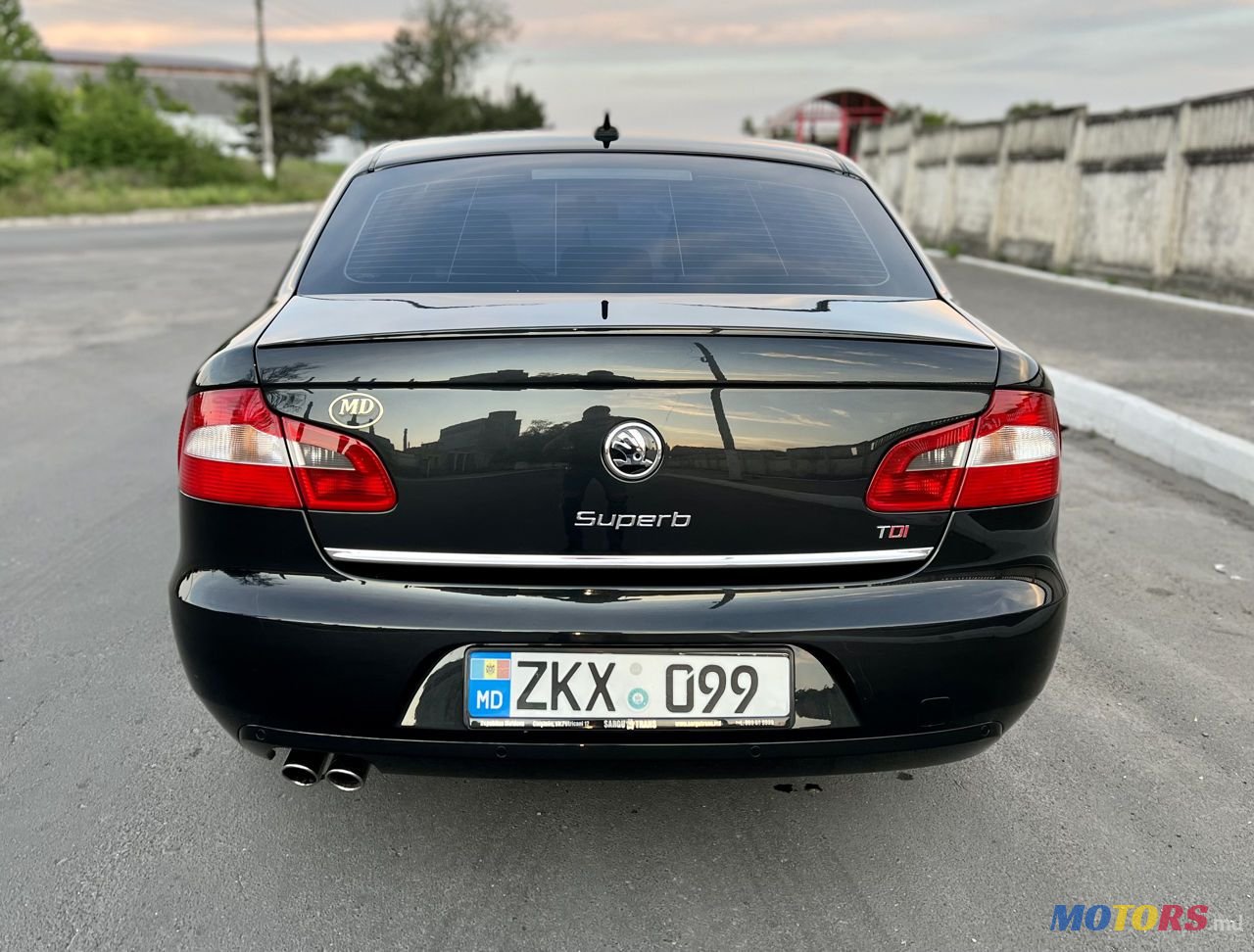 2012' Skoda Superb photo #6